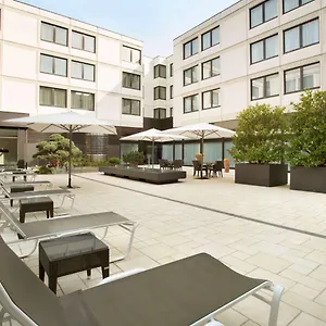 Ramada Parkhotel Отель